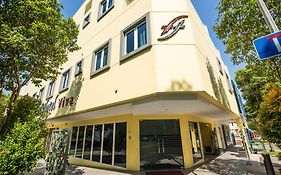 Fragrance Hotel - Viva